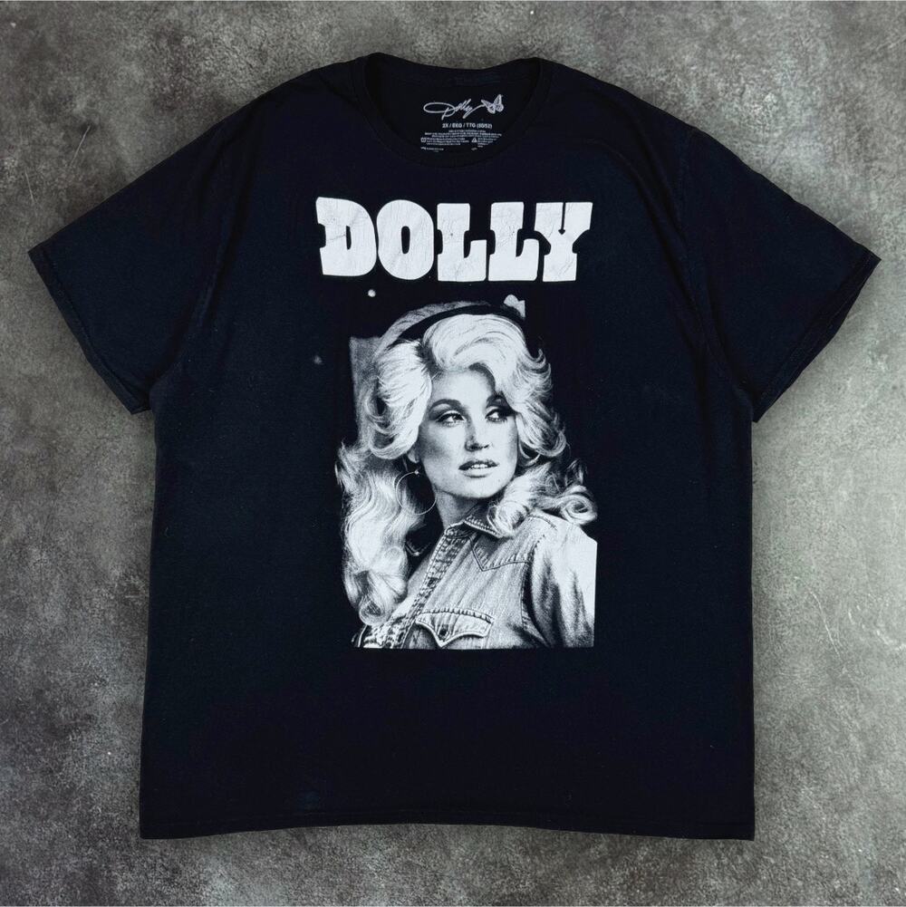 Dolly Parton Black/White Graphic Tee